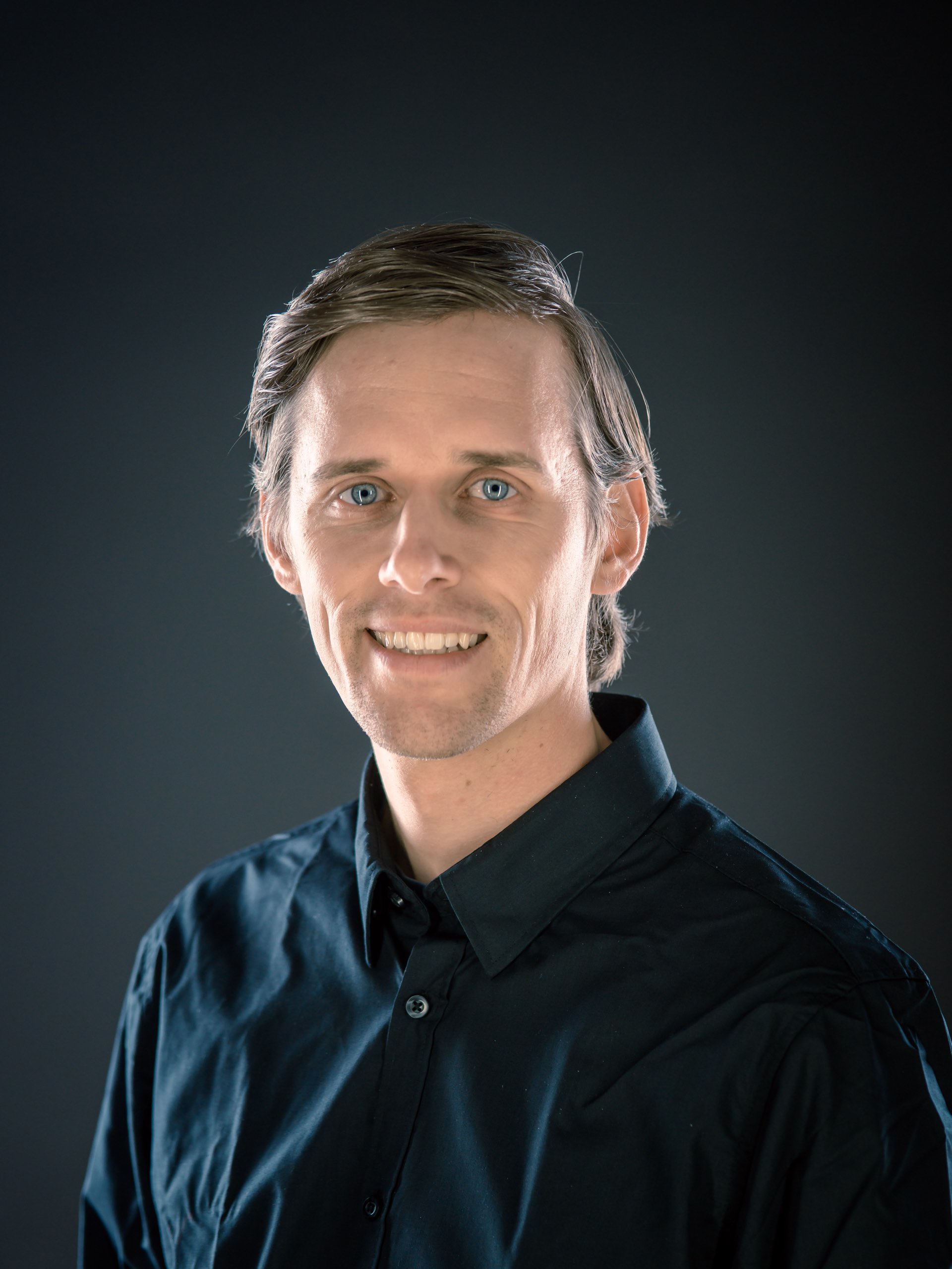 Matthias Falk Matthias Falk